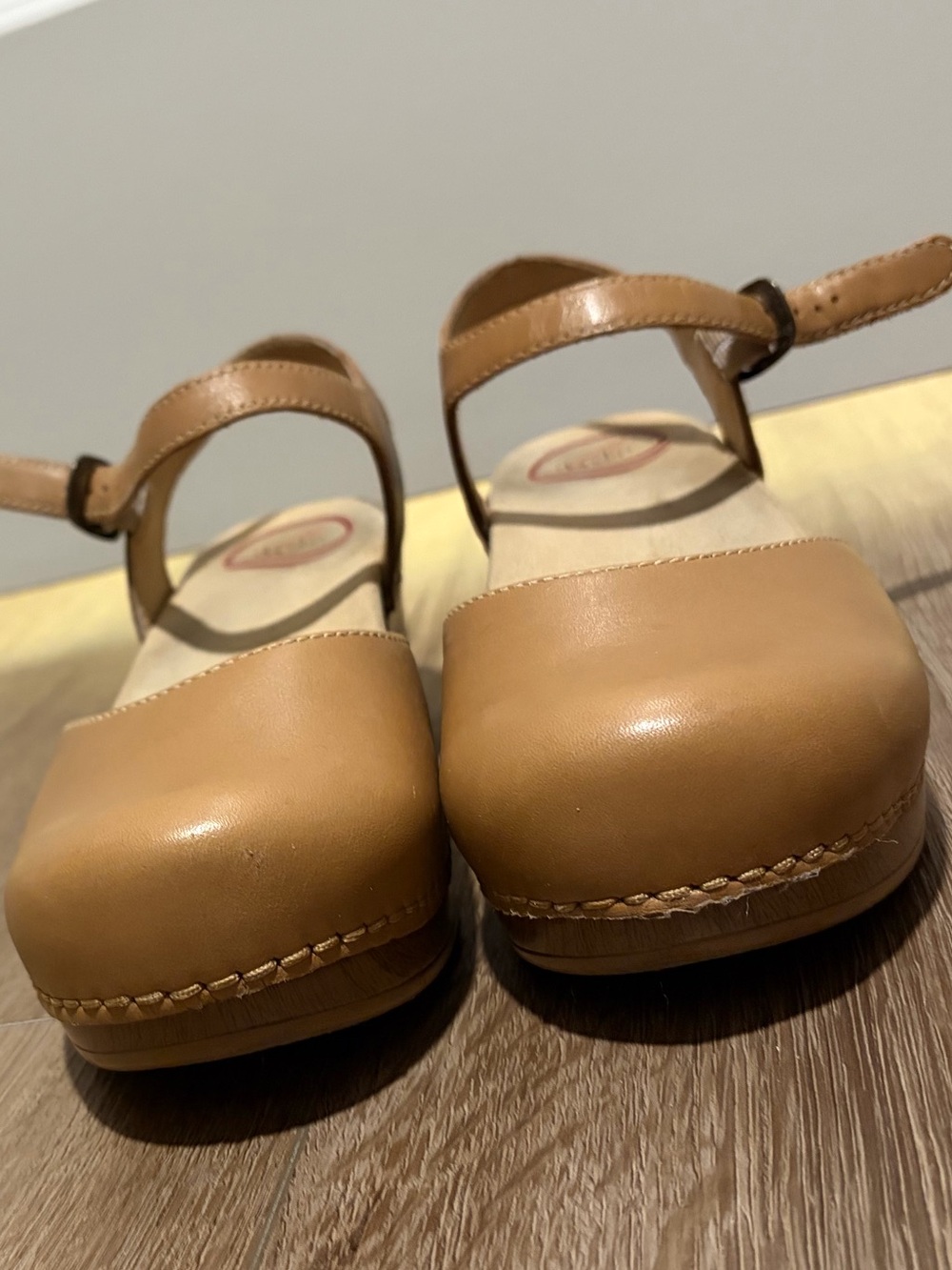 Dansko Sam Clogs in Sand Dollar Full Grain - Picture 3 of 8